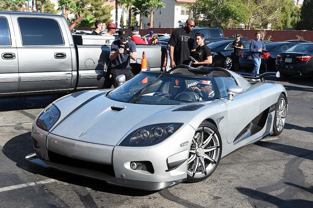 Boxer Floyd Mayweather Jr. arrives at the Mayweather Boxing Club in his new US$4.8 million Koenigsegg CCXR Trevita for a media workout in August 2015 in Las Vegas. (Ethan Miller/Getty Images)
