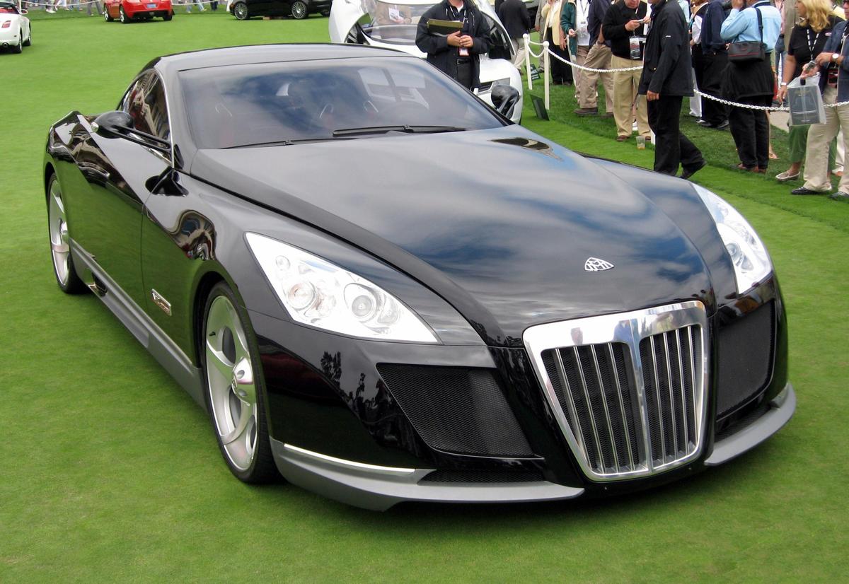 A Maybach Exelero at the Concours d'Elegance motor show. (<a href="https://commons.wikimedia.org/wiki/File:Excelero.jpg">Simon Davison</a>/CC BY 2.0)