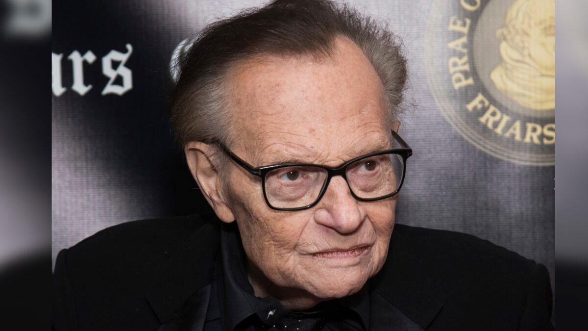 Larry King attends the Friars Club Entertainment Icon Award ceremony honoring Billy Crystal at the Ziegfeld Ballroom in New York on Nov. 12, 2018. (Charles Sykes/Invision/AP)<br/>Larry King attends the Friars Club Entertainment Icon Award ceremony honoring Billy Crystal at the Ziegfeld Ballroom in New York on Nov. 12, 2018. (Charles Sykes/Invision/AP)