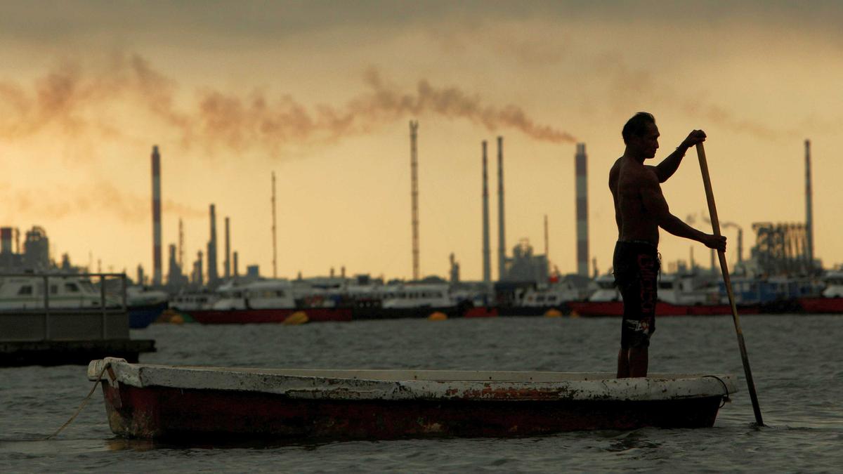 Volatile Commodity Markets End 2020 Strong With Vaccines, Stimulus in Sight