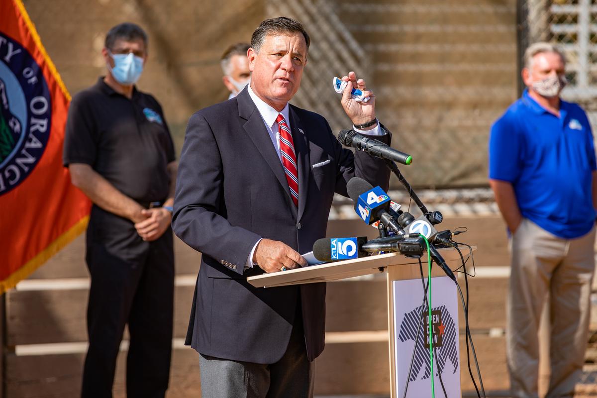 Supervisor’s Attempt to Assuage Vaccine Fears Backfires