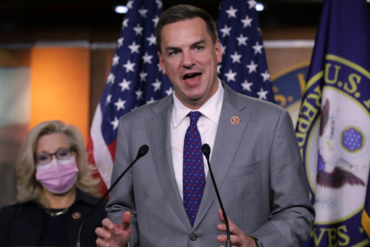 Rep. Richard Hudson (R-N.C.) speaks to reporters in Washington on Nov. 17, 2020. (Chip Somodevilla/Getty Images)