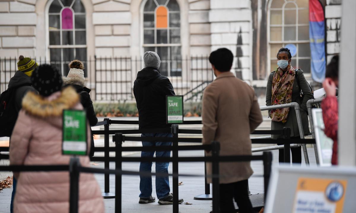 UK Scientists Worry Vaccines May Not Protect Against South African Coronavirus Variant