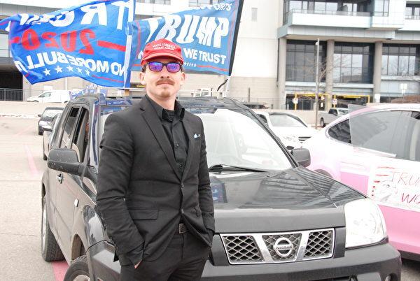 Devon Rice-Osten, a resident of Whitby, Ont., said he supports Trump because he doesn't want communism. (Michelle Hu/The Epoch Times)