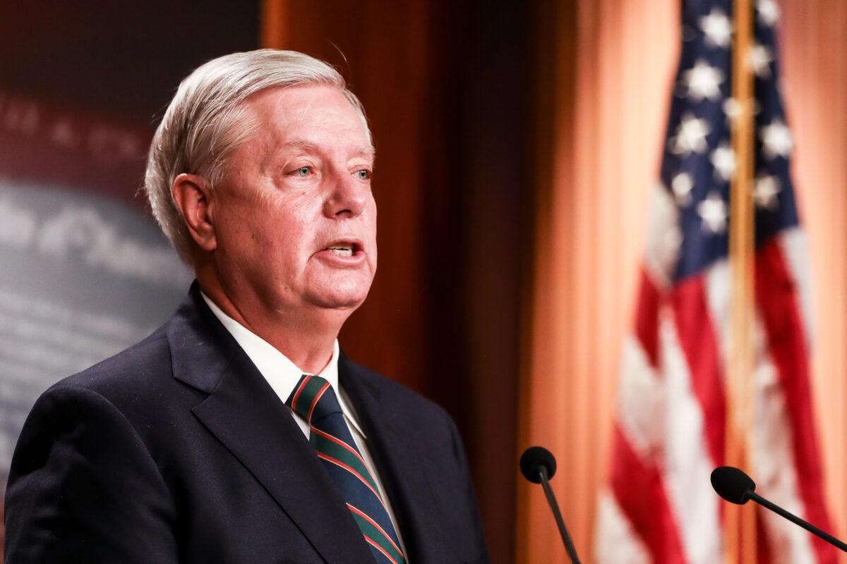 Sen. Lindsey Graham (R-S.C.) speaks to the media at the Capitol in Washington on Jan. 7, 2021. (Charlotte Cuthbertson/The Epoch Times)