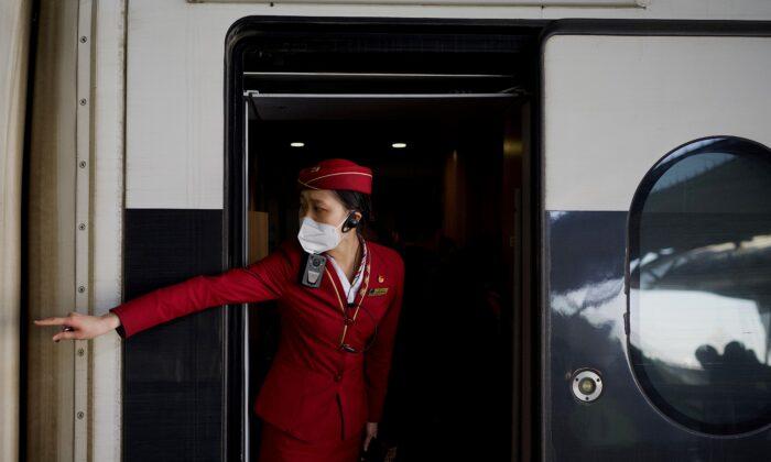 Chinese Regime Attempts to Curb Lunar New Year Travel Rush as Virus Makes Comeback