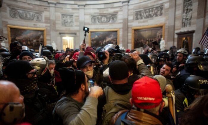 Sheriff’s Office Probes Claims an Employee Participated in Capitol Riot 