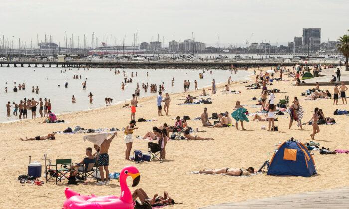 Half of Australia in Heatwave, Temperature to Hit 40C in Cities