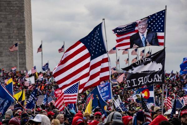 Supporters of President Donald Trump flock to the National Mall by the hundreds of thousands for a rally in Washington on Jan. 6, 2021. (Samuel Corum/Getty Images)