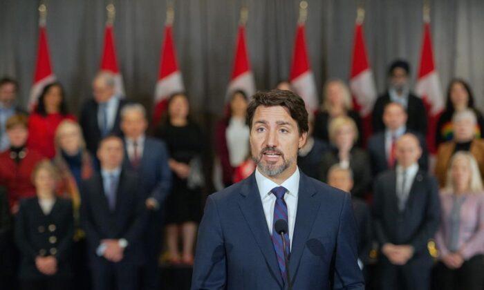 Trudeau to Shuffle Cabinet Before Hosting Ministerial Retreat