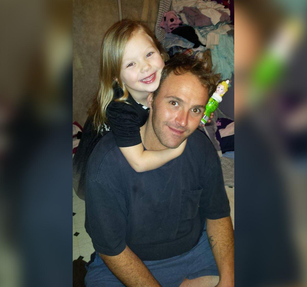 Kaylei Miller with her father, Jason (Courtesy of <a href="https://www.facebook.com/whitney.brown.18400">Whitney Barton</a>)