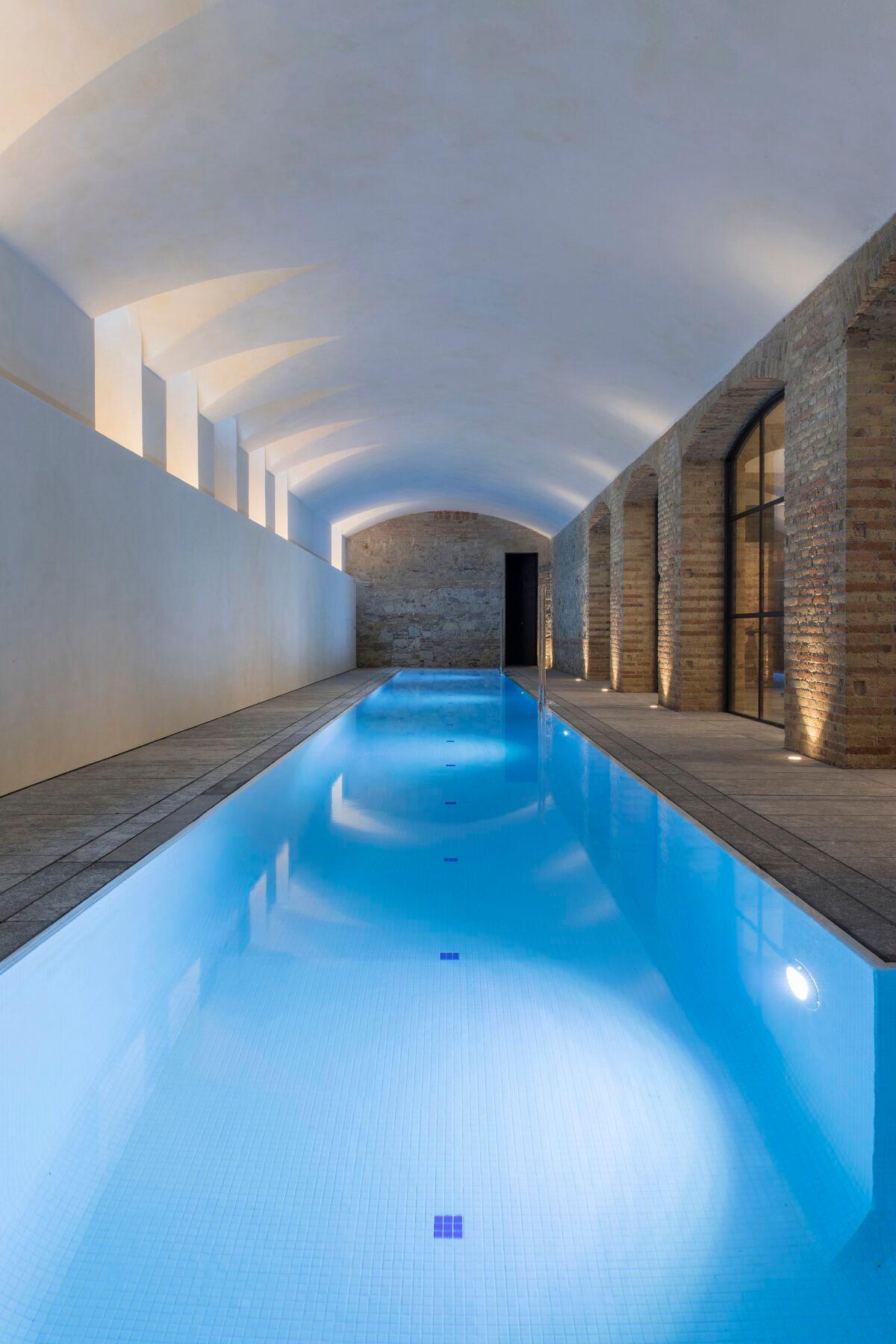 The heated indoor pool. (Jordi Folch and Jose Hevia)