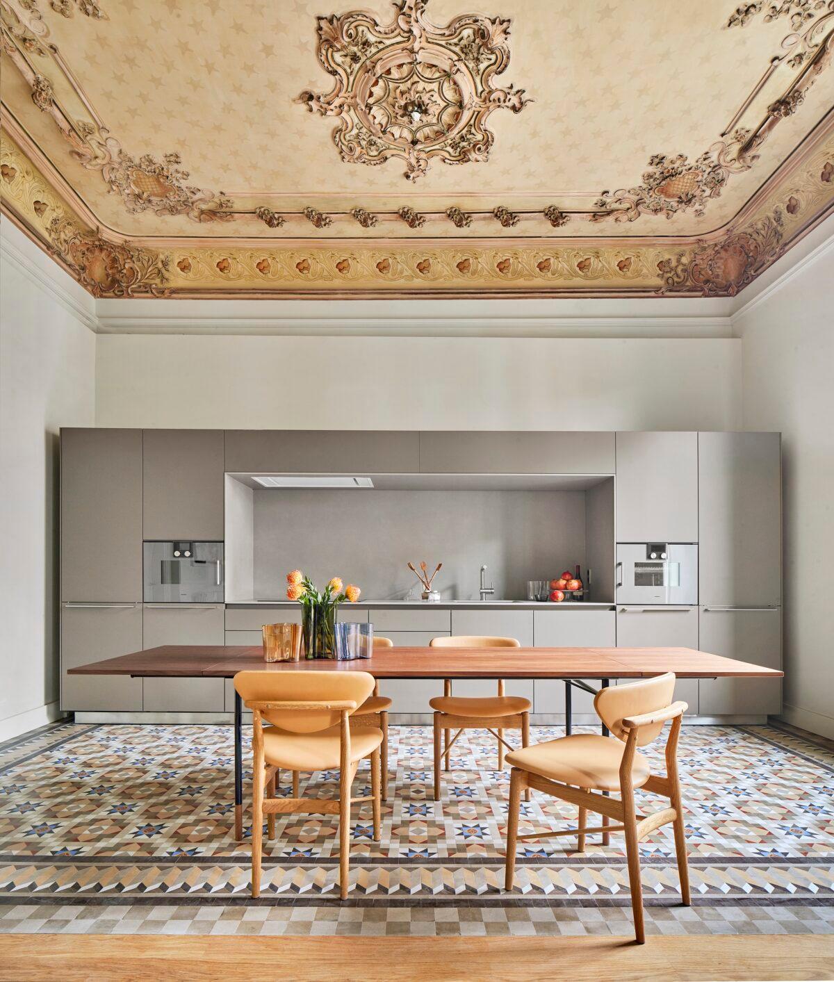 The flats and penthouses are versatile modern homes, embellished with inspiration from the past. (Jordi Folch and Jose Hevia)