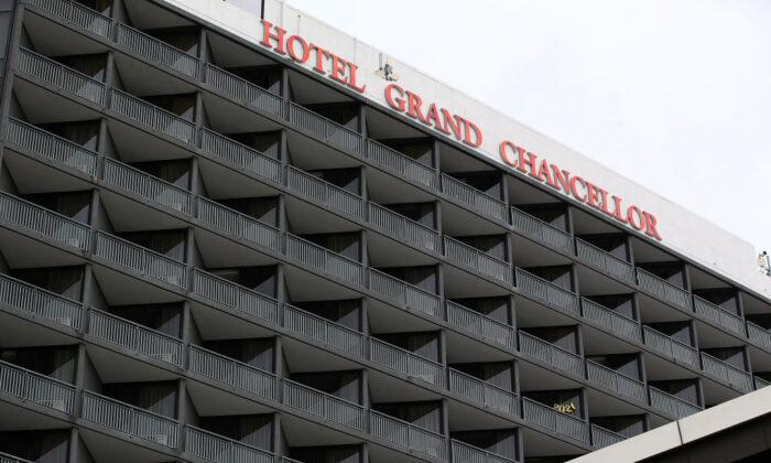 Queensland Quarantine Hotel Shut as Cluster Grows