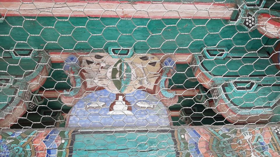 Fish symbols on the gate of the royal tomb of King Suro of Gaya Kingdom. (Picture courtesy Embassy of India in Seoul)
