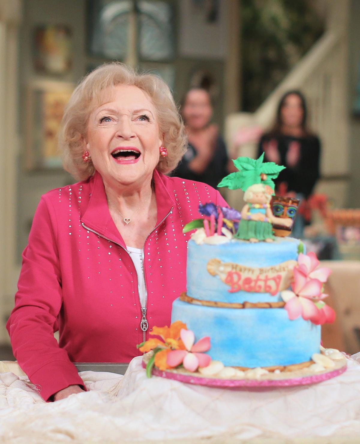 Betty White poses at the celebration of her 93rd birthday on the set of "Hot in Cleveland" at CBS Studios in Studio City, California, on Jan. 16, 2015 (Mark Davis/Getty Images)