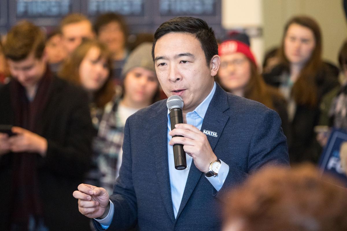 Former Democrat Presidential Candidate Yang Announces Run for NYC Mayor