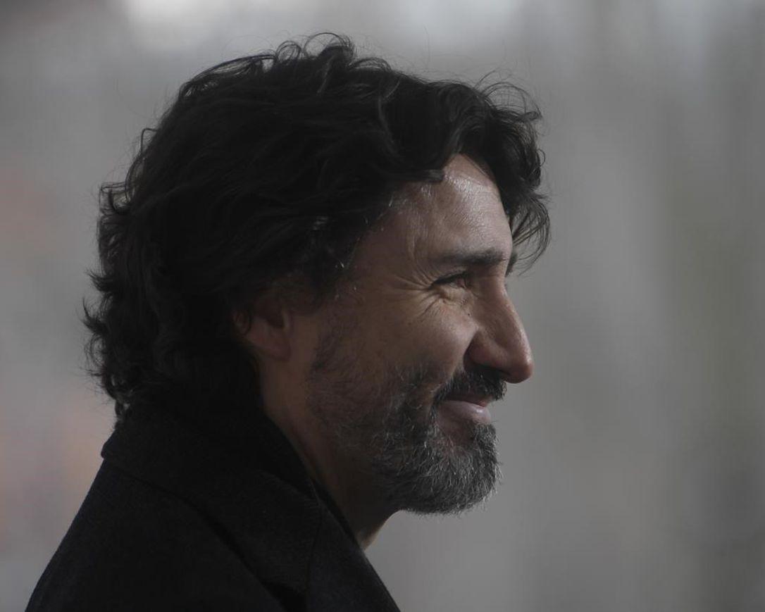 Trudeau Leaves Door Open to Tighter Travel Ban, Eyeing COVID-19 Mutations Abroad