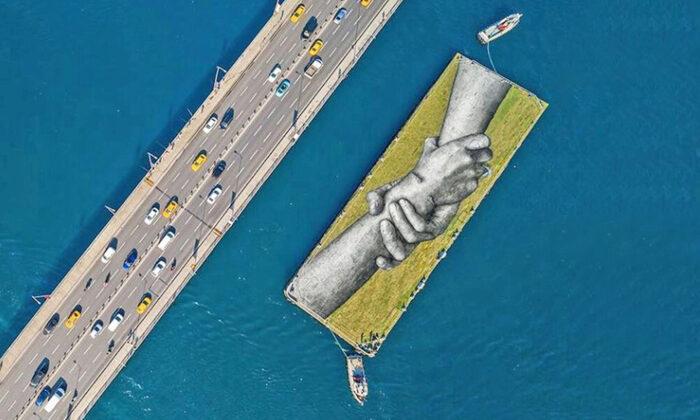 Artist Paints the World’s Largest Human Chain Mural Across 5 Continents
