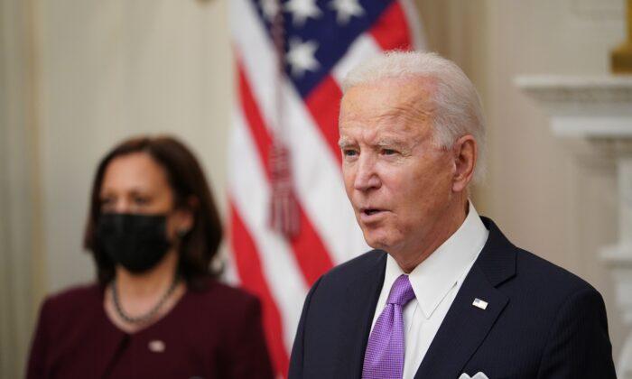Biden Reimposes Travel Ban on European Countries Over CCP Virus, Adds South Africa: White House