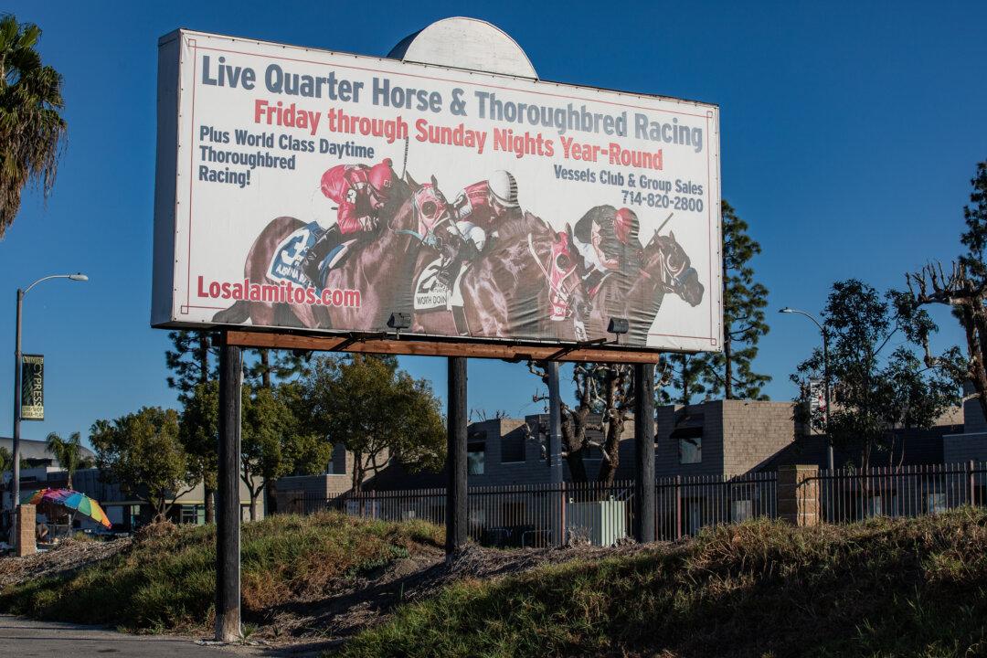 Rossmoor Taxpayers Get Answer to Sales Tax Confusion
