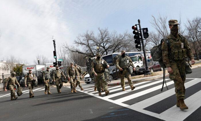 US Capitol Police Denies Relocating National Guard Troops From Capitol to Garage