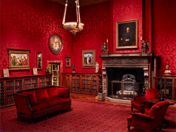 Stunning works by Netherlandish and Italian painters hang in the Morgan Study, from Hans Memling to Perugino to Jacopo Tintoretto, to name a few. (Graham Haber, 2014/The Morgan Library & Museum)