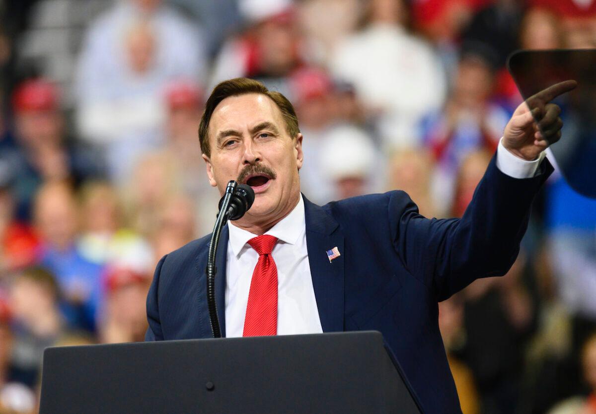 Mike Lindell, CEO of MyPillow, speaks during a campaign rally held by U.S. President Donald Trump in Minneapolis, Minnesota, on Oct. 10, 2019. (Stephen Maturen/Getty Images)