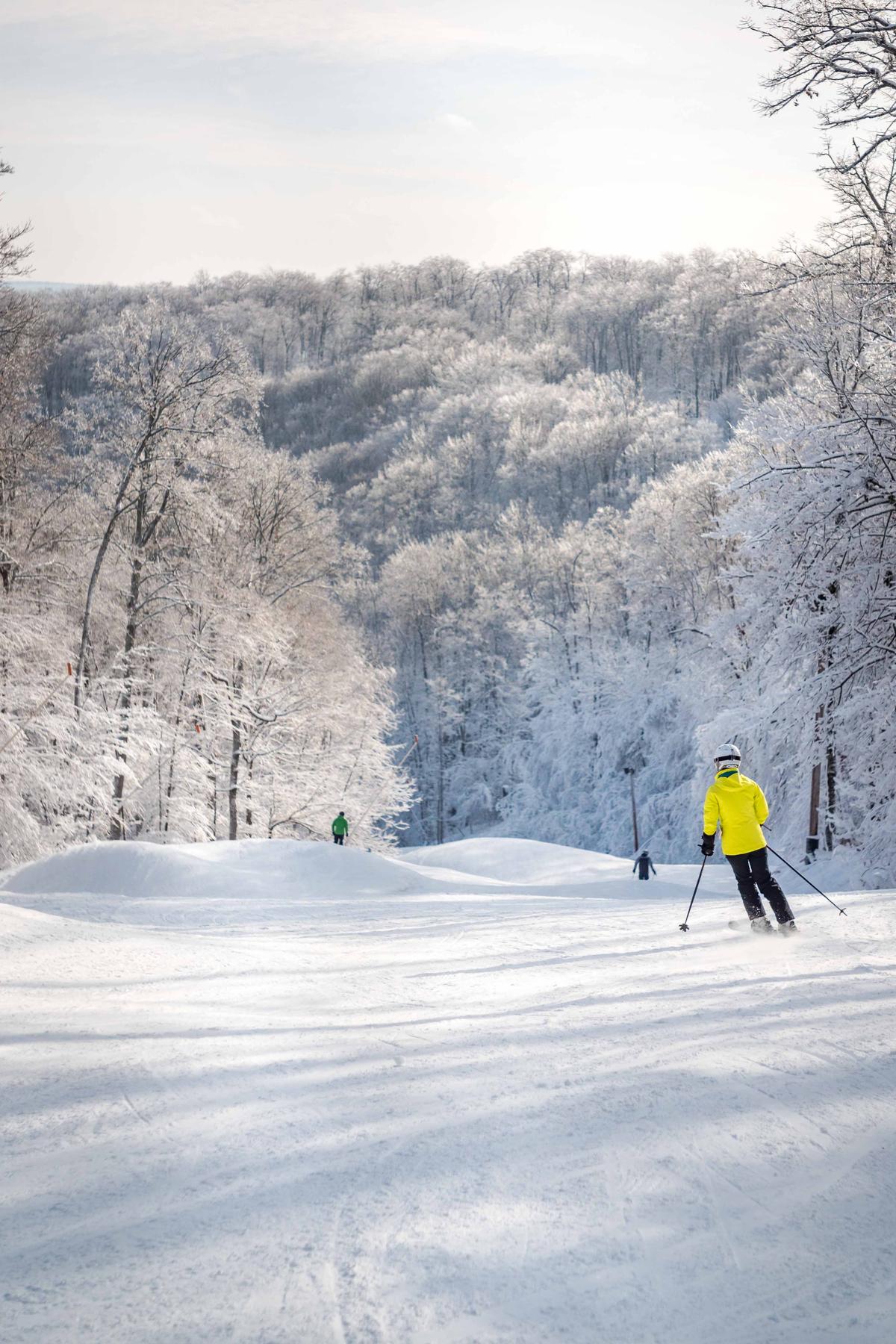 Writer and broadcaster Lowell Thomas referred to Ellicottville as “The Aspen of the East.” (Courtesy of Holiday Valley)