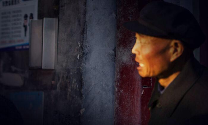 China Insider: Chinese Suffer Starvation Under Draconian Lockdown