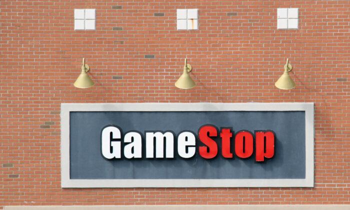Backlash After Robinhood, Interactive Brokers Restrict Trading in GameStop Stock