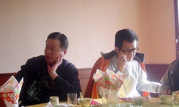 Chinese human rights lawyers Gao Zhisheng (L) and Guo Feixiong pictured in a restaurant in January 2006. (The Epoch Times)