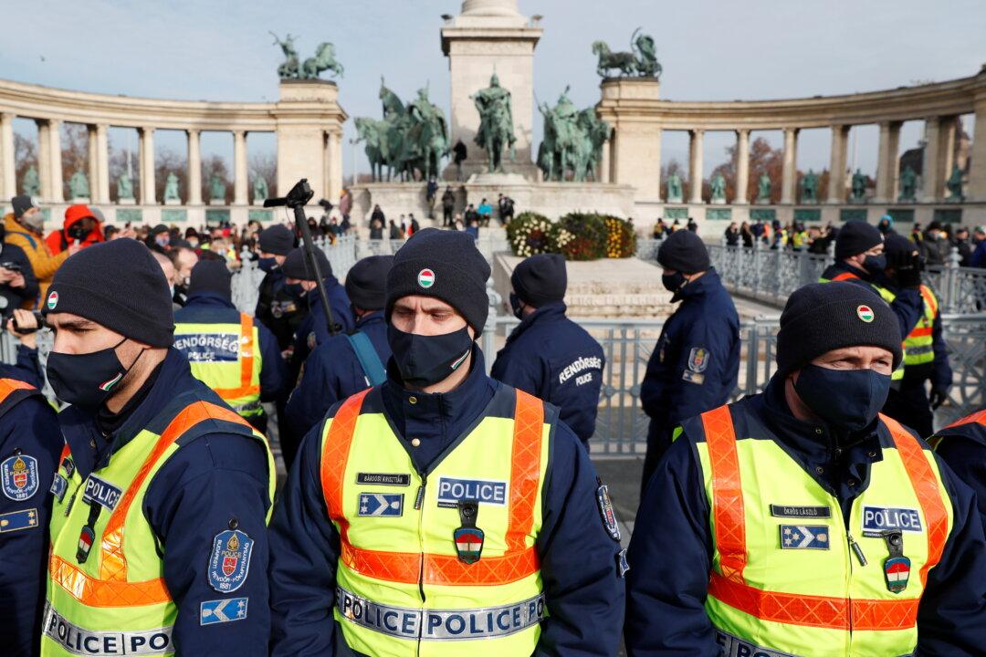 Hungarians Protest Against Lockdown Despite Gathering Ban