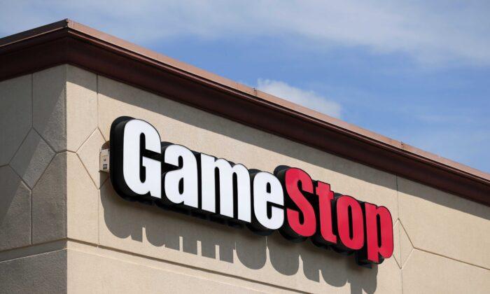 GameStop Stock Drops Then Increases After Robinhood Lifts Restrictions