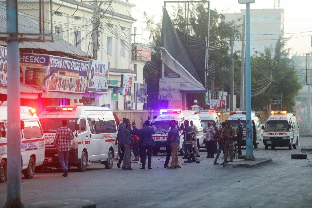 Bomb and Gunfire Rock Somali Hotel, Terrorists Claim Responsibility