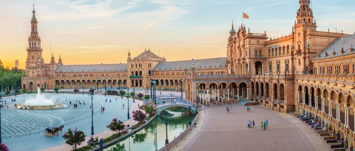 Stupendously Spanish: Seville’s Plaza de España
