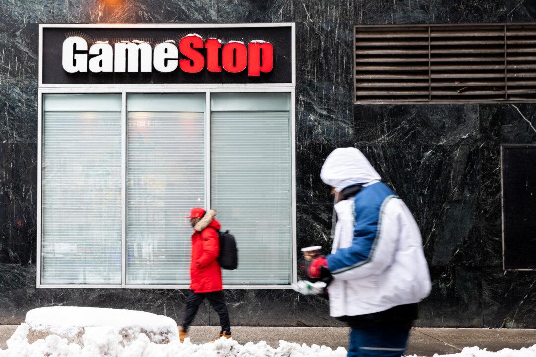Exchange Repeatedly Halts Gamestop Trading as Price Surges Past $100
