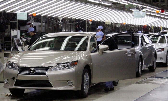 Toyota to Cut Production by up to 60 Percent Due to Parts Shortage