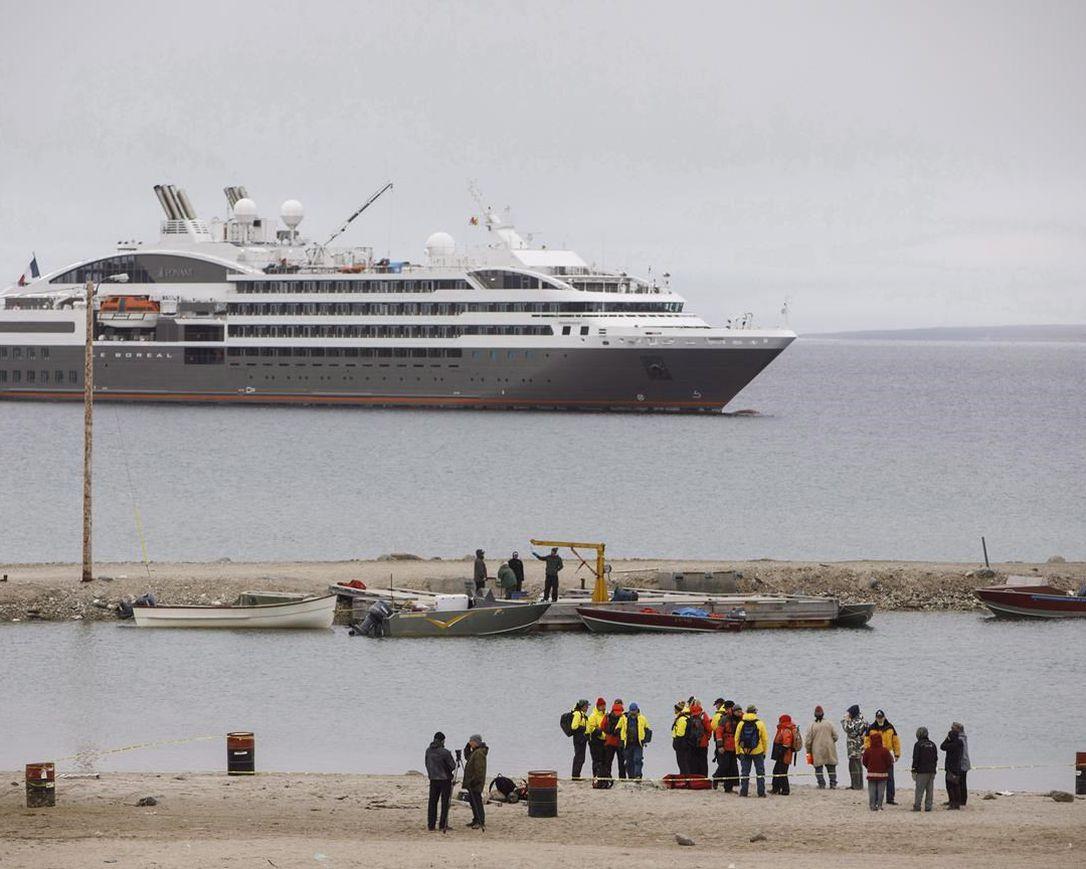 COVID-19 Ban on Cruise Ships in Canadian Waters Extended to 2022