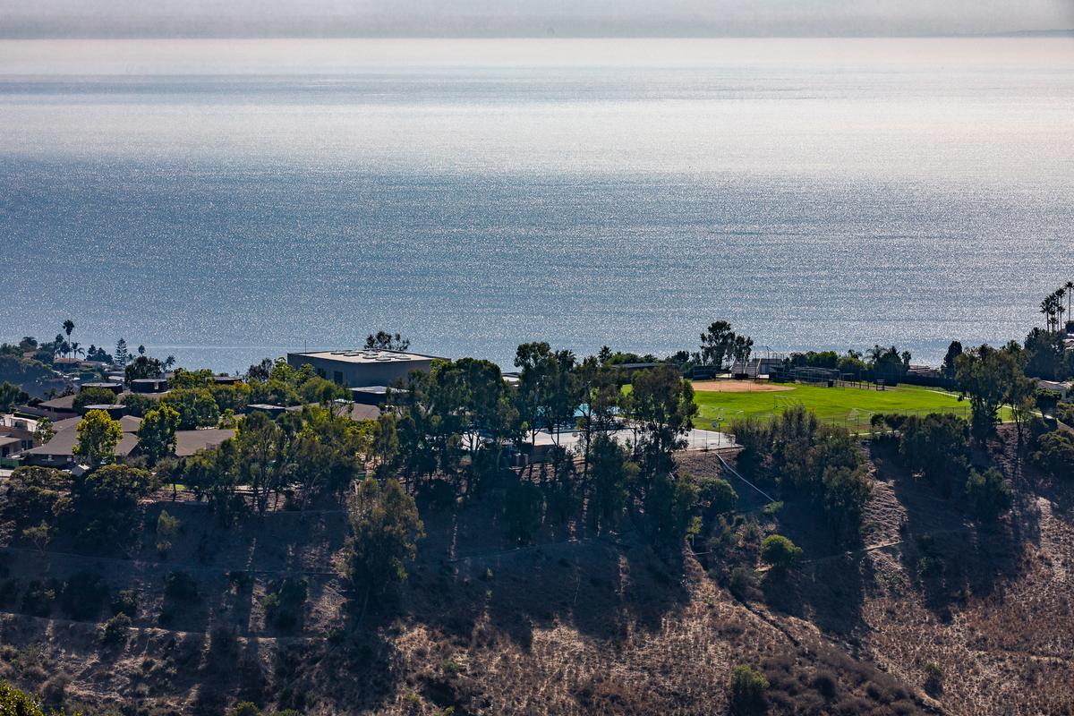 Some Laguna Beach Schools Will Remain Closed Until Virus Metrics Improve