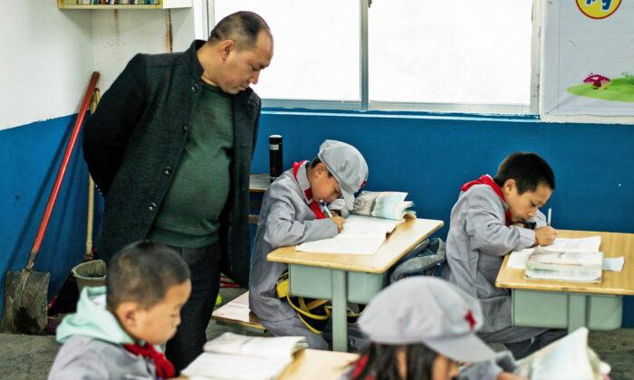 Beijing Stirs Public Outrage Over Old Textbooks to Flame Anti-West Sentiment