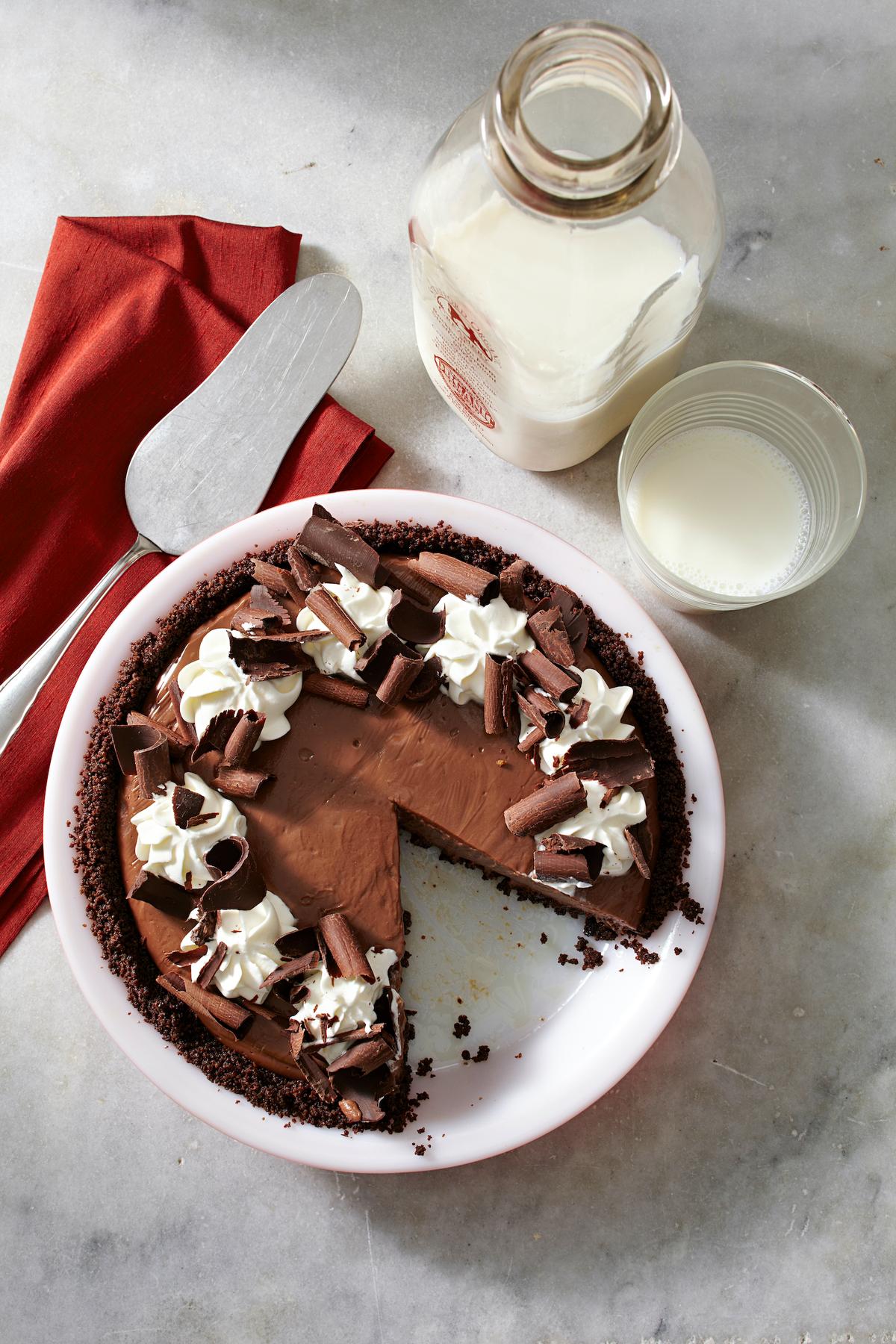 Chocolate curls add flair to this festive dessert. (Peter Ardito/TNS)