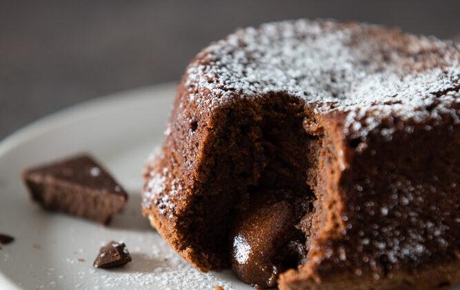 Molten Chocolate Cakes for Your Sweetheart
