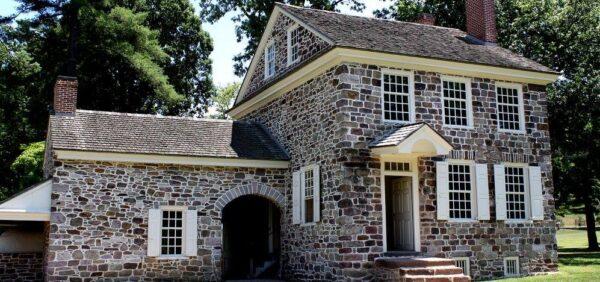 From December 1777 to June 1778, Washington made his headquarters in a business residence owned by Isaac Potts. (Noconatom/CC BY-SA 4.0)