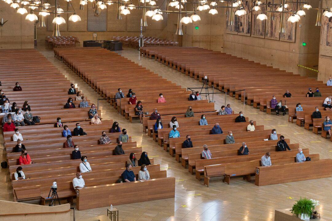 California Revises Indoor Church Guidelines After Ruling