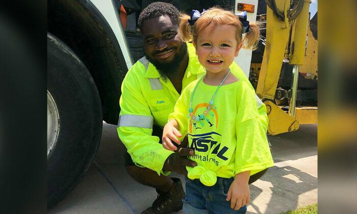 Garbage Truck Drivers Throw 4-Year-Old Girl Birthday Parade After Party Canceled Due to COVID