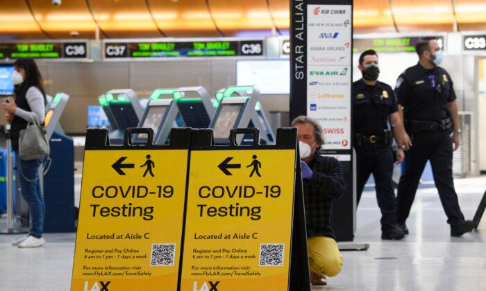 Biden Admin May Require COVID-19 Testing for Domestic Air Travel