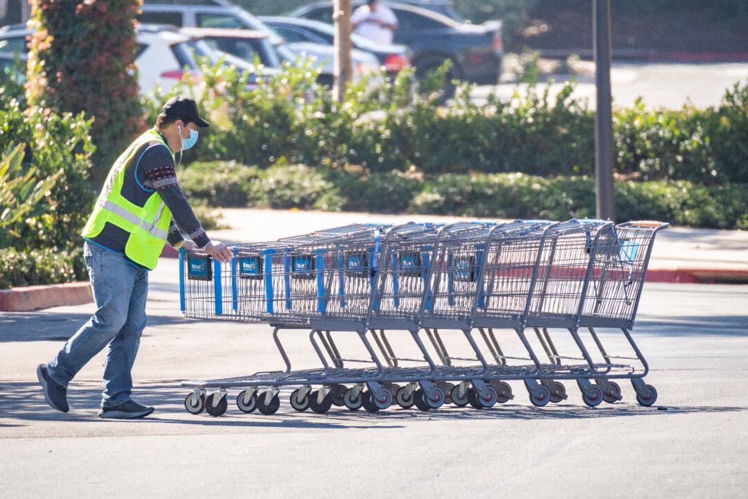 Anaheim Moves Forward With Hero Pay Ordinance Amid Fierce Debate