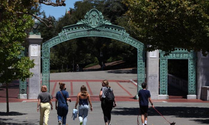 UC Berkeley Tightens Virus Lockdown, Imposing Solo Exercise Ban and Enhanced Monitoring of Dorms
