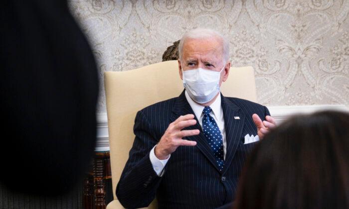 Biden Backs $75,000 Income Cap for CCP Virus Stimulus Checks